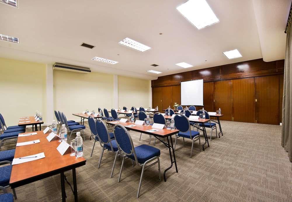 Hotel Thuringerhof ويندهوك المظهر الخارجي الصورة