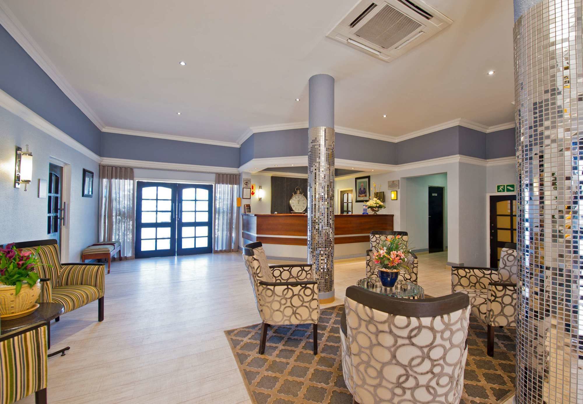 Hotel Thuringerhof ويندهوك المظهر الخارجي الصورة
