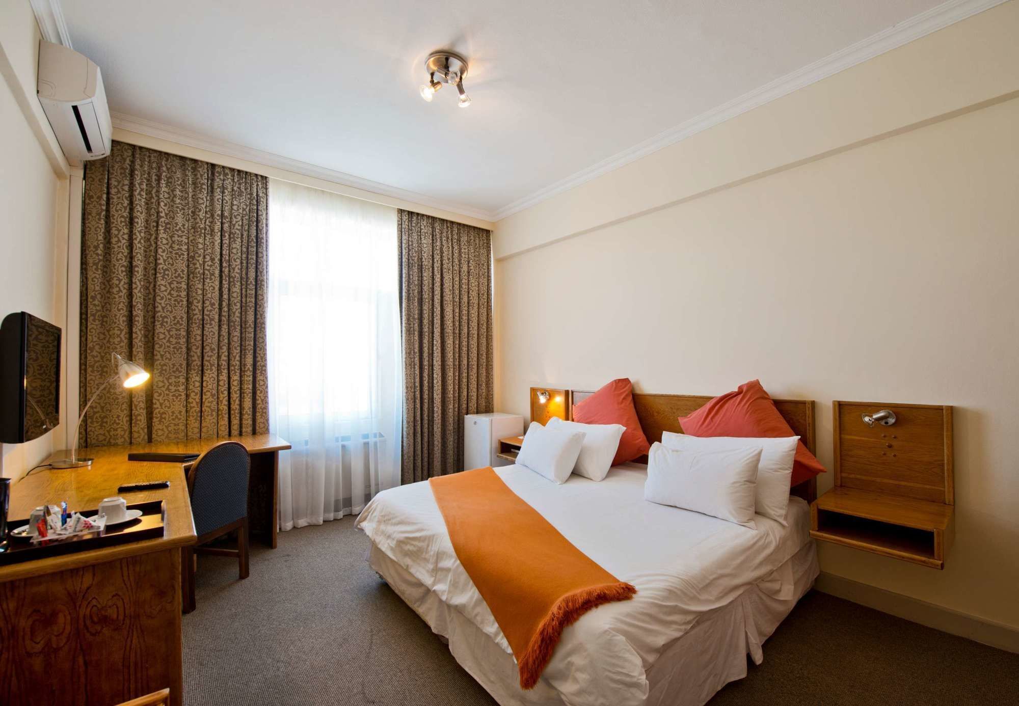 Hotel Thuringerhof ويندهوك المظهر الخارجي الصورة